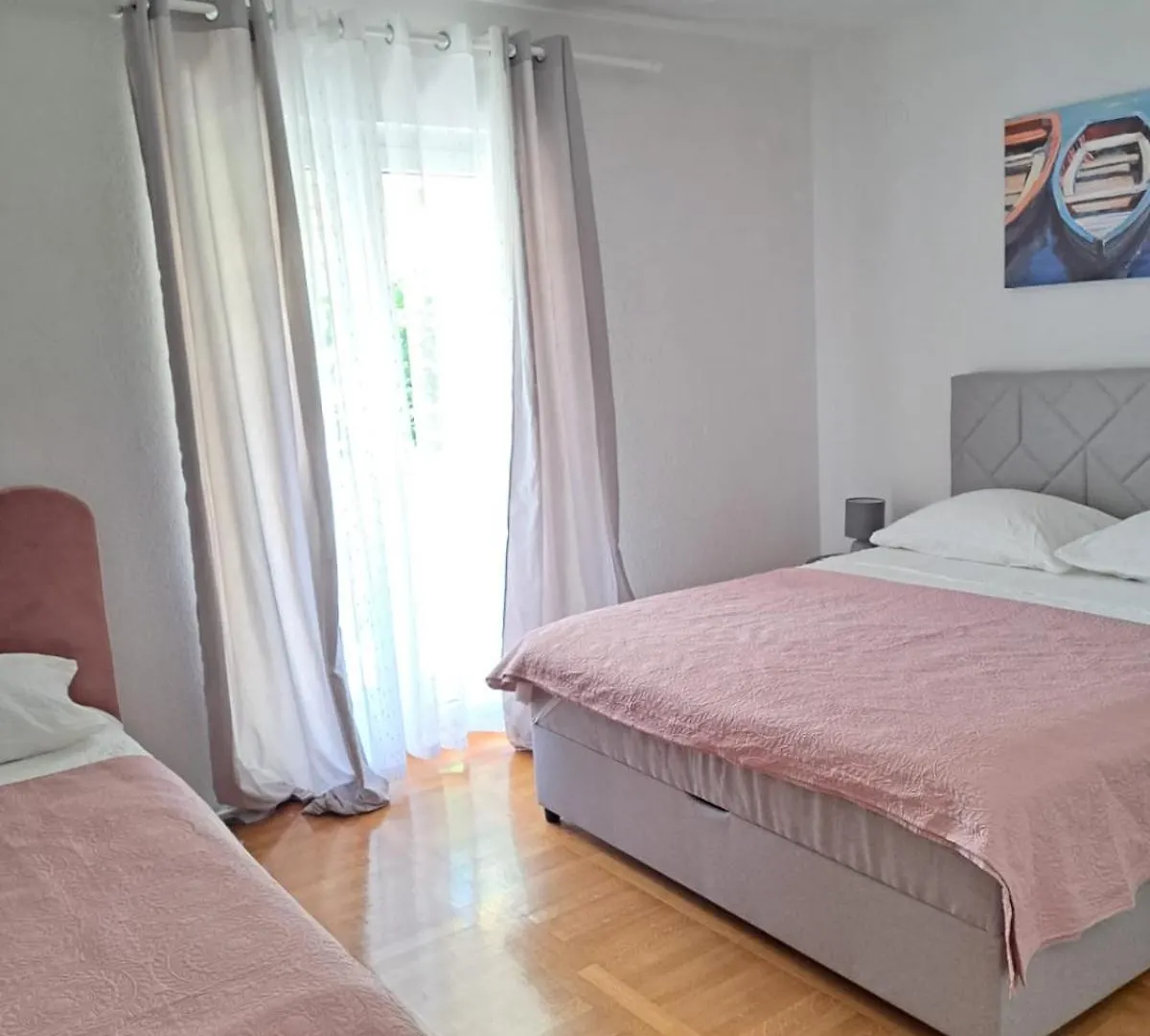 Apartments Tily Traù